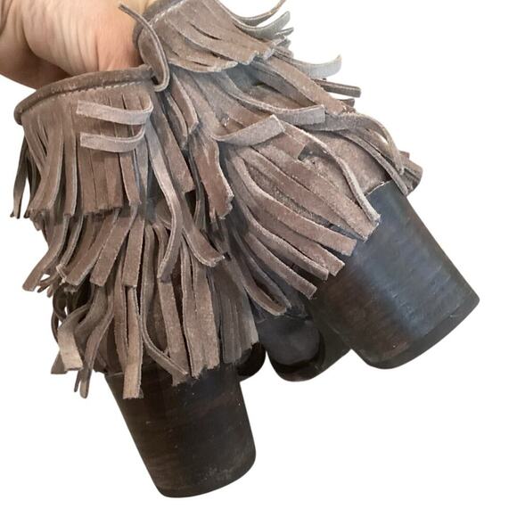 Freebird by Steven Belle Suede Double Buckle Fringe Ankle Heeled Booties US 8 - Picture 10 of 13